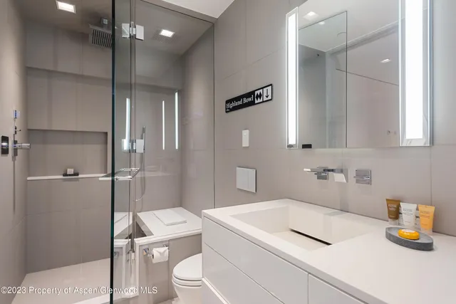 $50,000 | 555 East Durant Avenue, Unit 2L, Aspen, CO 81611