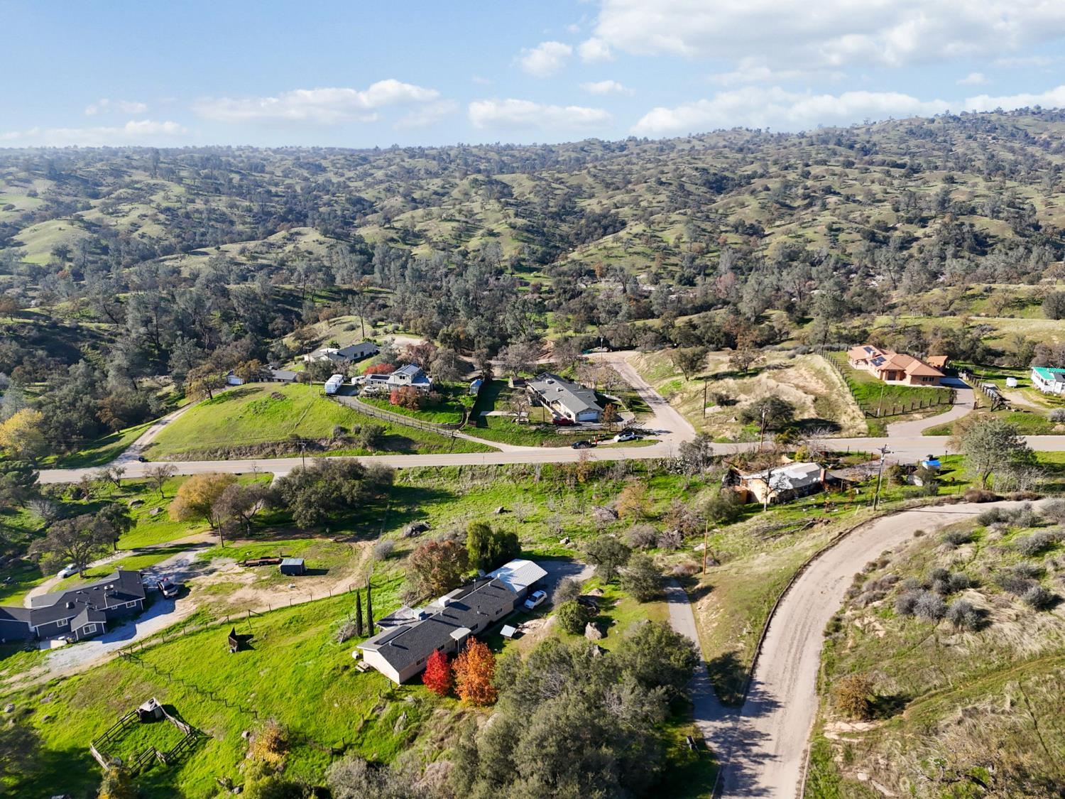 1 Mountain Ranch Way Madera, CA 93636 - Photo 13 of 17 an aerial view of a city with lots of residential buildings