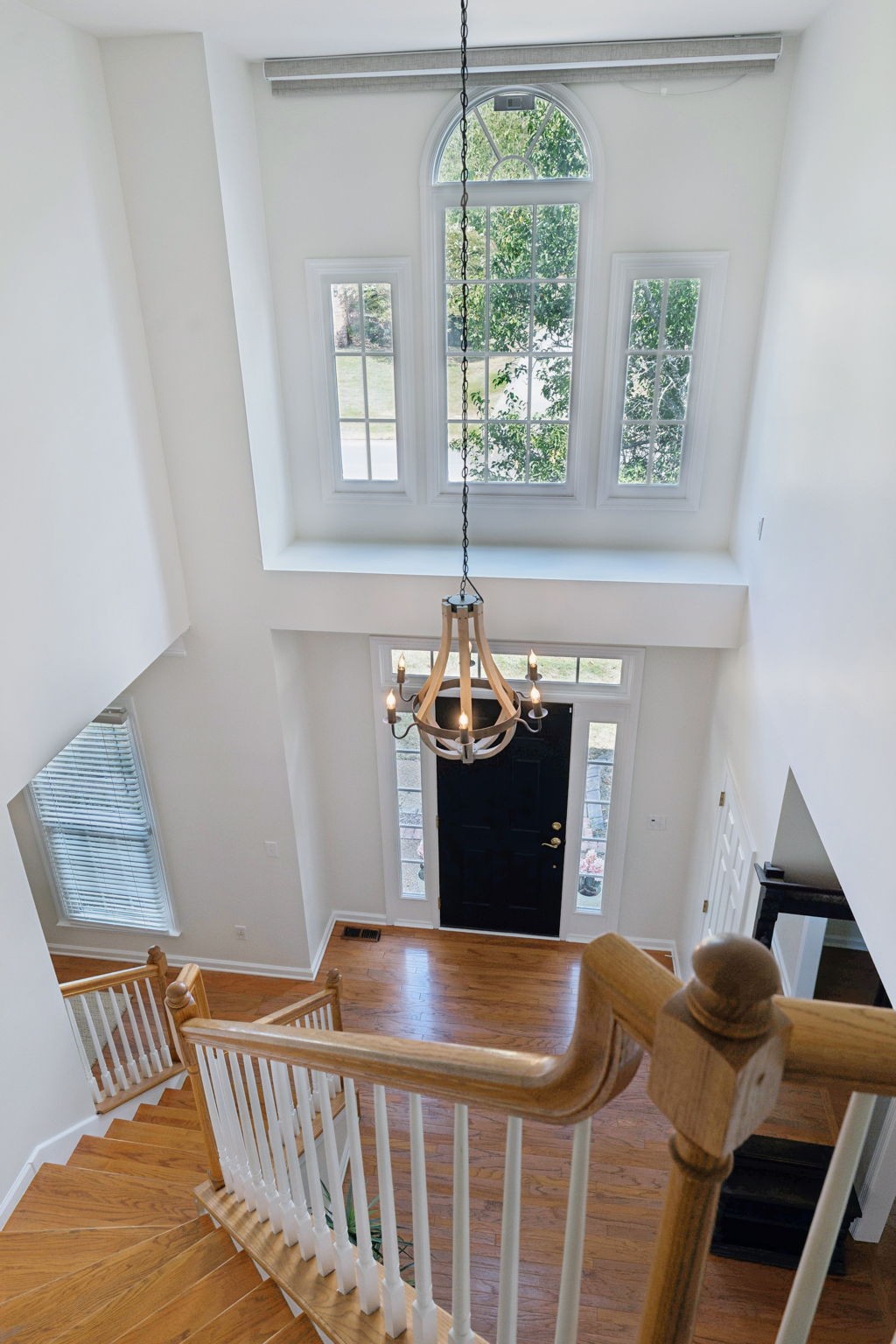 333 Springhouse Circle Franklin, TN 37067 - Photo 38 of 67 a bedroom with a bed and a window