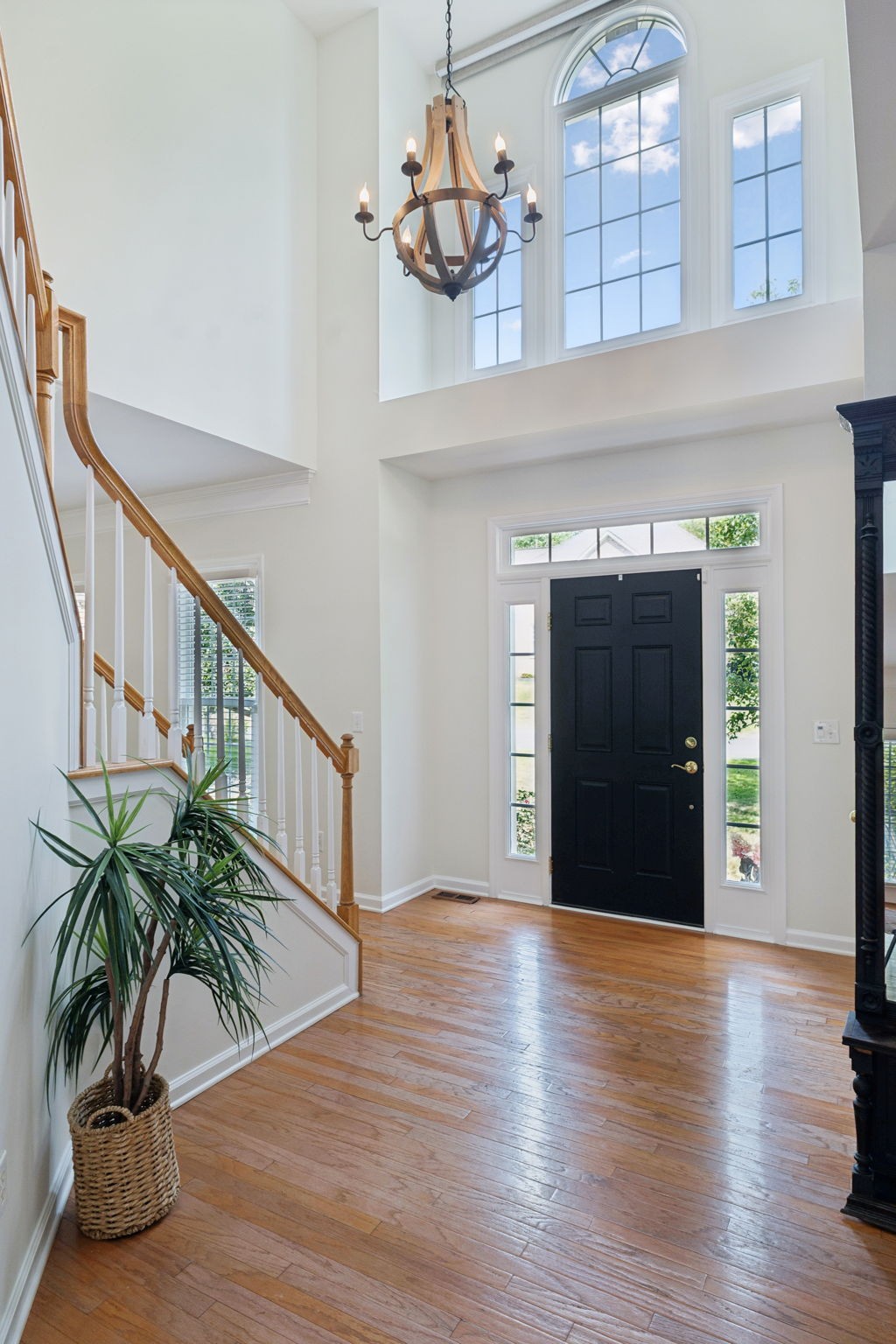 333 Springhouse Circle Franklin, TN 37067 - Photo 5 of 67 a view of an entryway with wooden floor