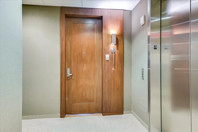 $3,495,000 | 200 Congress Avenue, Unit 35AC, Austin, TX 78701