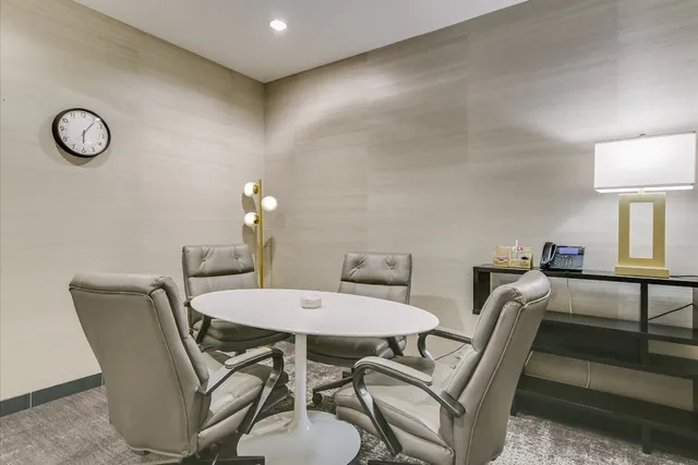 $3,495,000 | 200 Congress Avenue, Unit 35AC, Austin, TX 78701