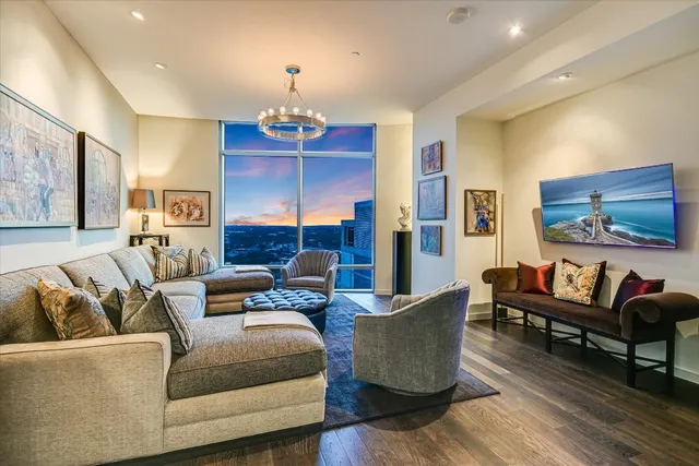 $3,495,000 | 200 Congress Avenue, Unit 35AC, Austin, TX 78701
