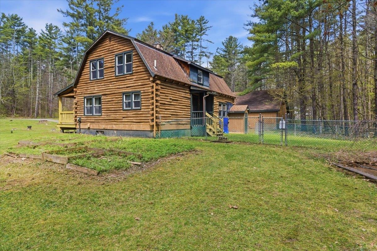 886 Hidden Valley Road Shaftsbury, VT 05262 - Photo 40 of 45