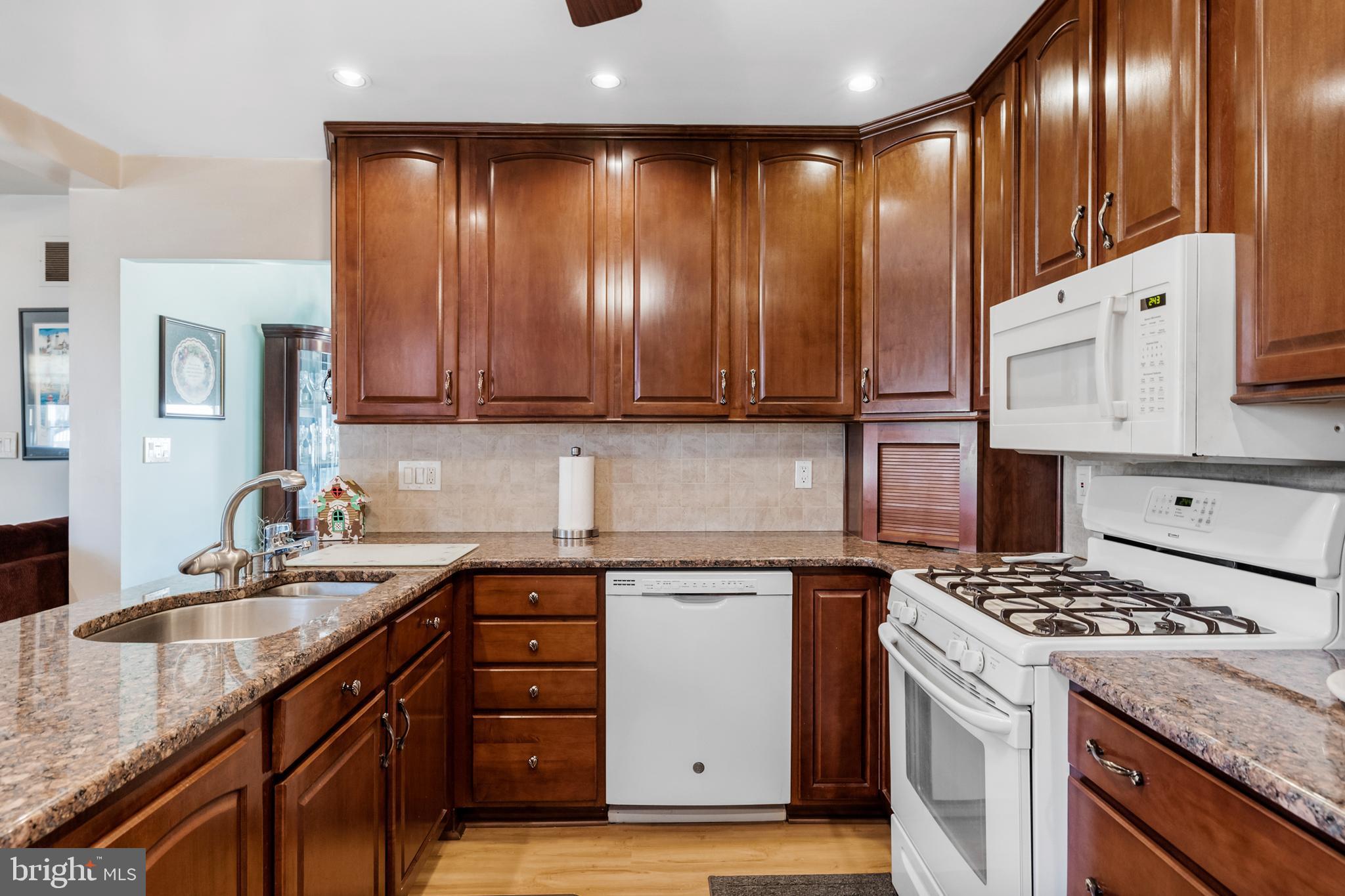 105 Haines Road Mount Laurel, NJ 08054 - Photo 9 of 25 Gallery Image 9