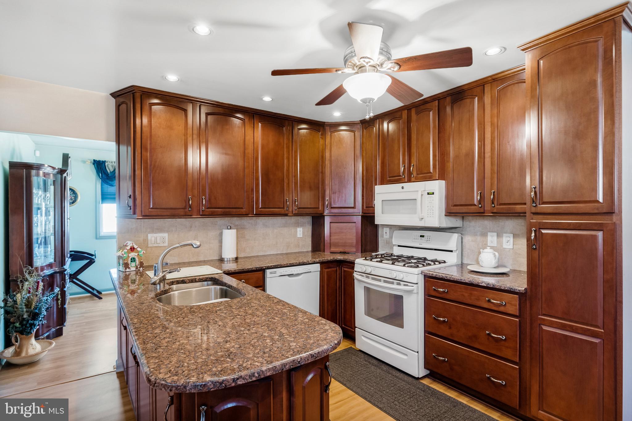 105 Haines Road Mount Laurel, NJ 08054 - Photo 10 of 25 Gallery Image 10