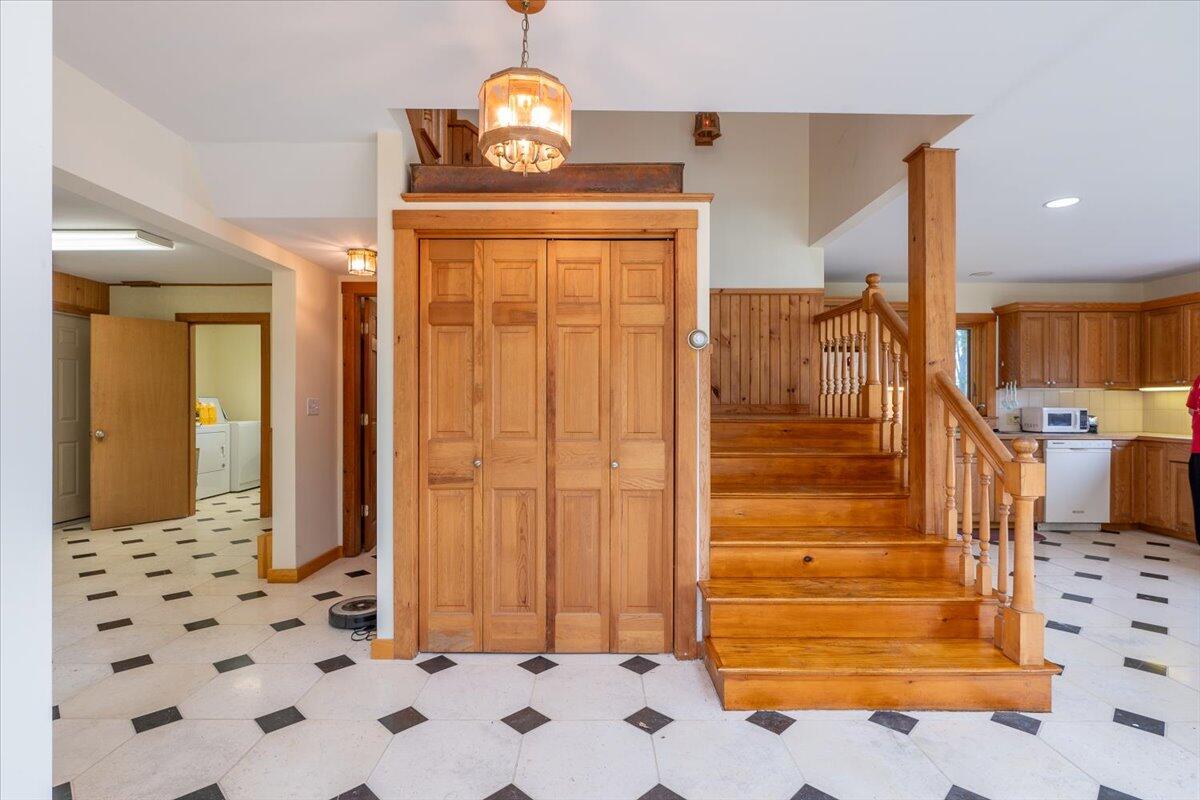 391 Main Road Islesboro, ME 04848 - Photo 32 of 67