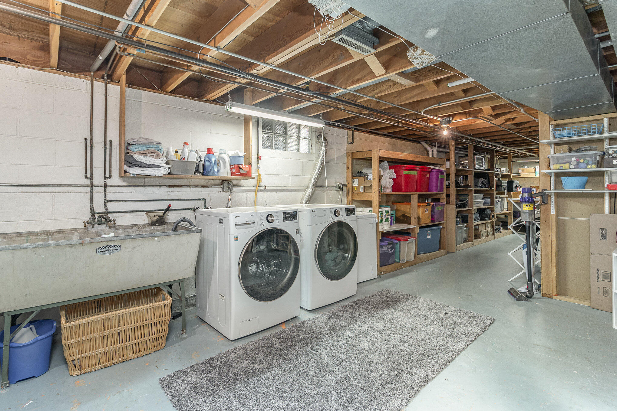 9125 Walnut Drive Munster, IN 46321 - Photo 27 of 36 2038x1359