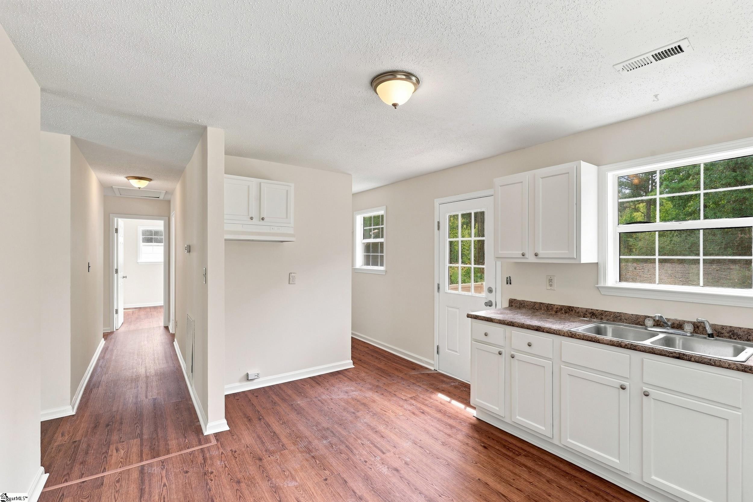 140 Joe Walker Road Union, SC 29379 - Photo 11 of 28 Gallery Image 11