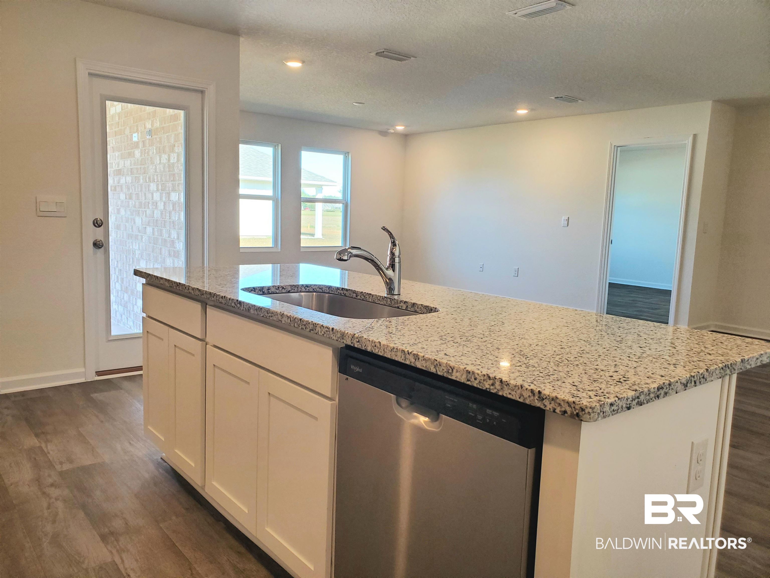 21932 Seabrooke Avenue Foley, AL 36535 - Photo 5 of 30