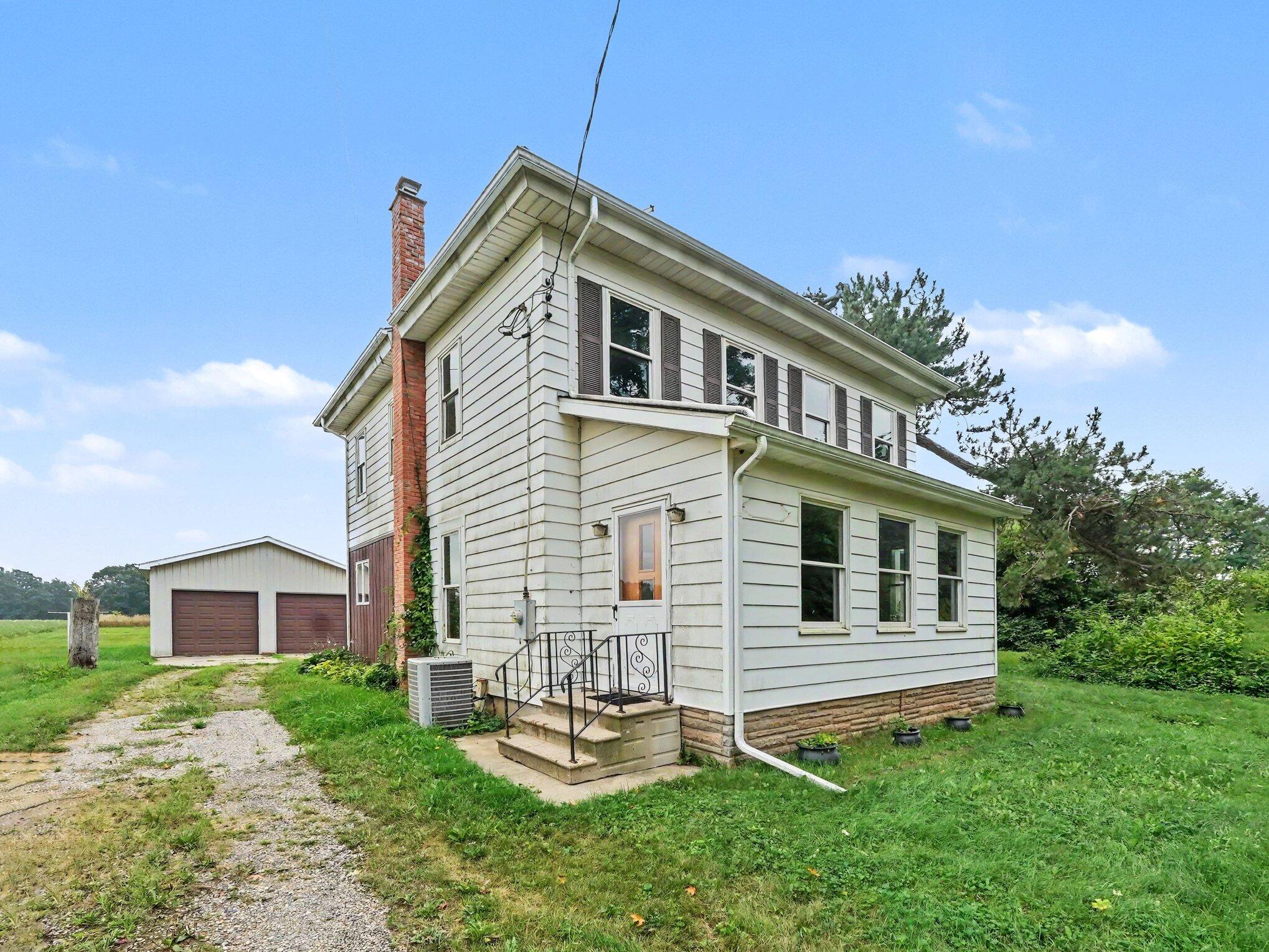 8857 Beeman Road Chelsea, MI 48118 - Photo 2 of 45 002_file_2585