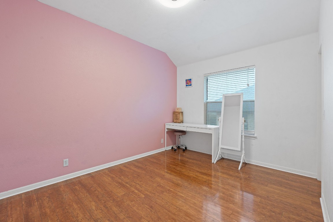 150 Manchester Lane Austin, TX 78737 - Photo 16 of 24 Bedroom 1