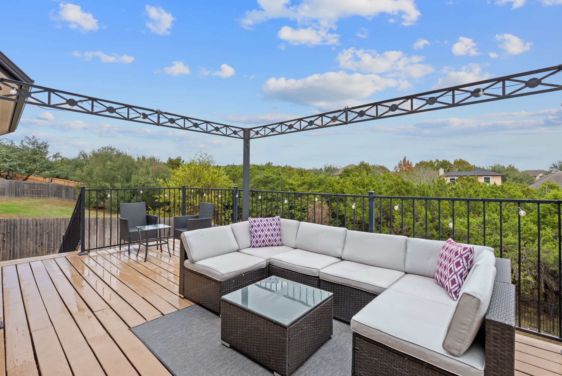 150 Manchester Lane Austin, TX 78737 - Photo 23 of 24 a view of a couches in a balcony