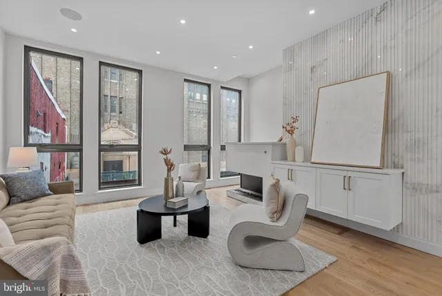 $1,595,000 | 1101 Christian Street, Unit 3, Philadelphia, PA 19147