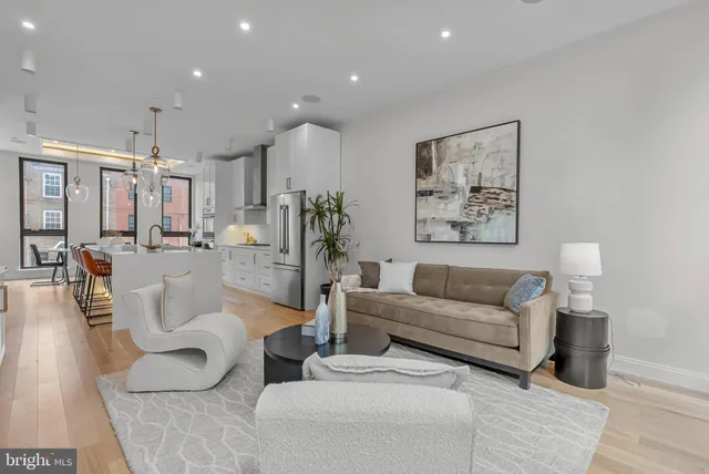 $1,595,000 | 1101 Christian Street, Unit 3, Philadelphia, PA 19147