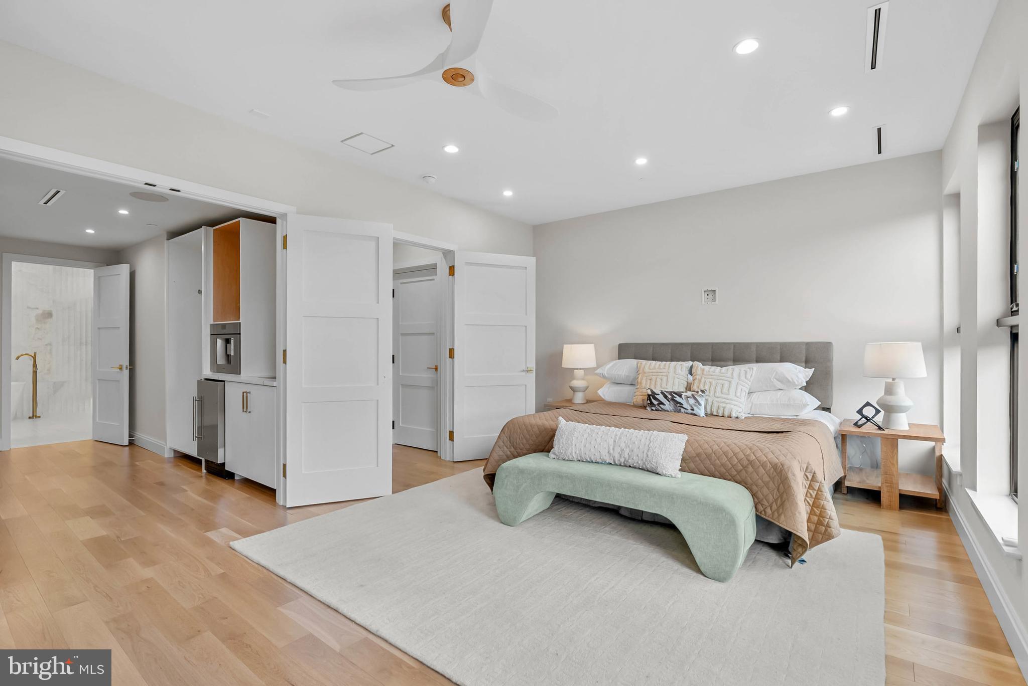 1101 Christian Street, Unit 3 Philadelphia, PA 19147 - Photo 25 of 50