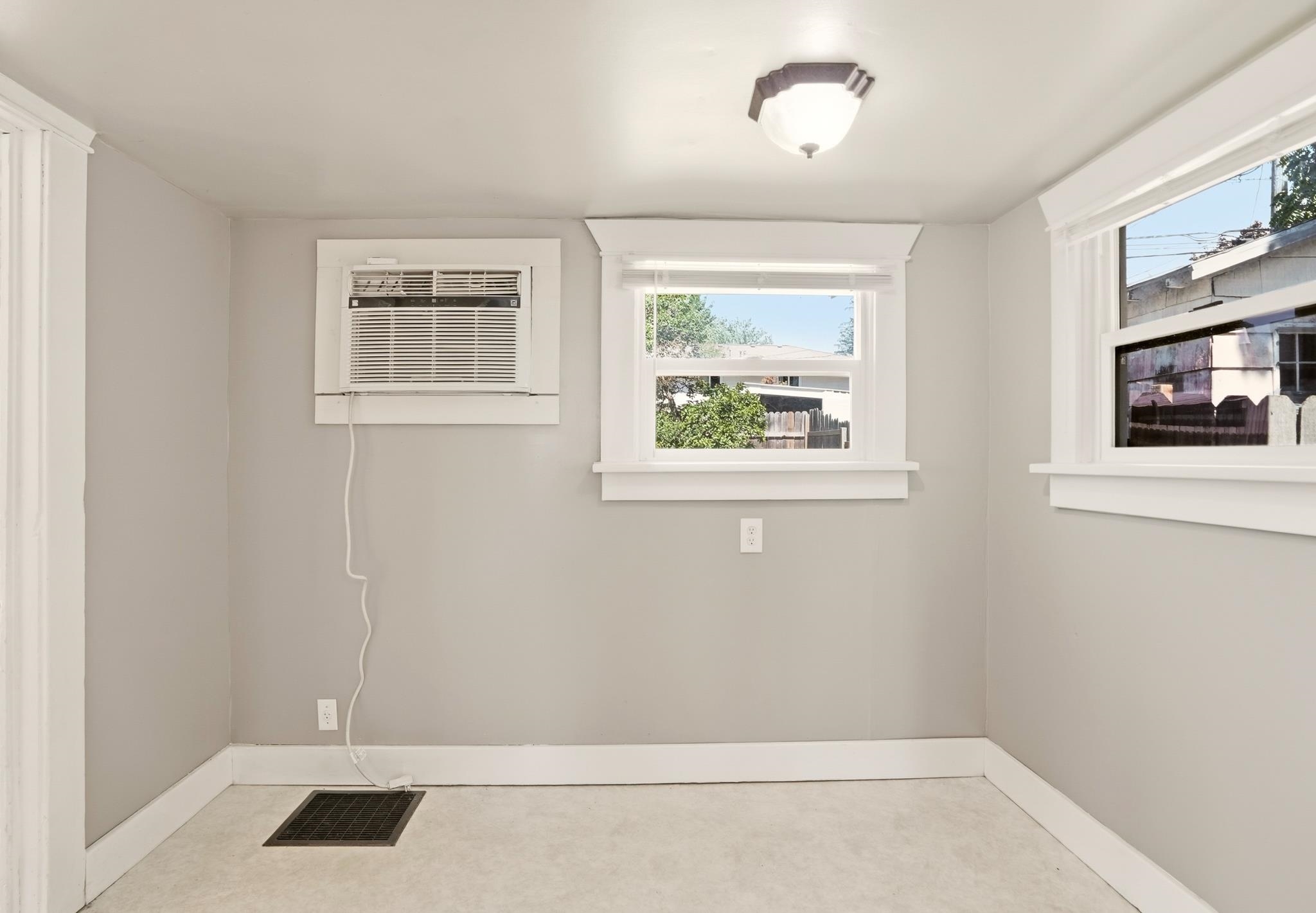 114 2nd Street Cheney, WA 99004 - Photo 8 of 25