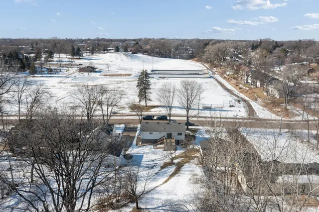 $384,900 | 3256 Hampshire Avenue North, Crystal, MN 55427