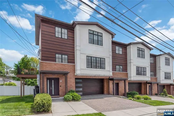 $839,000 | 80C West Homestead Avenue, Unit A, Palisades Park, NJ 07650