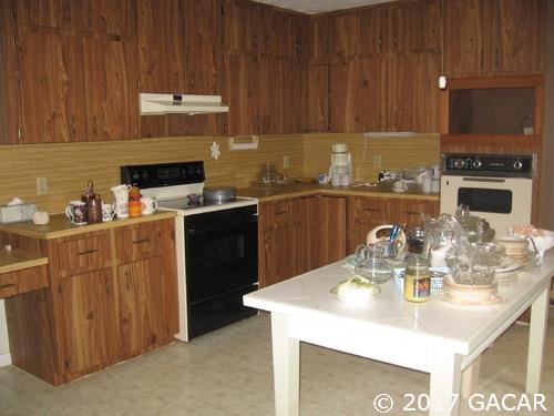 270 Swan Lake Road Melrose, FL 32666 - Photo 8 of 24 Gallery Image 8