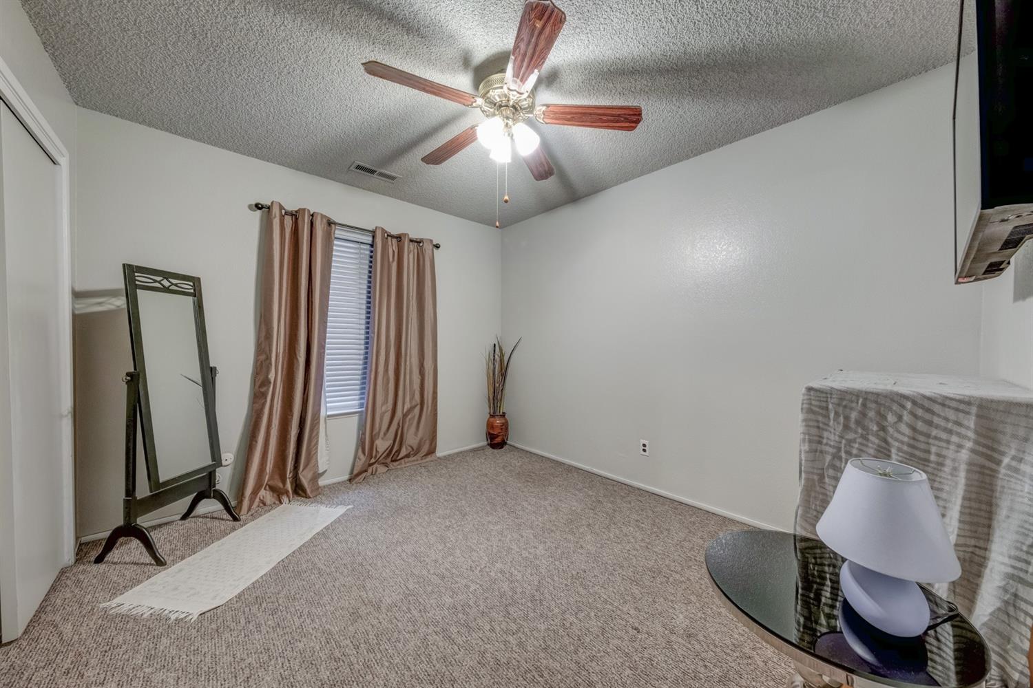 17609 Rodeo Drive Madera, CA 93638 - Photo 18 of 31 Gallery Image 18
