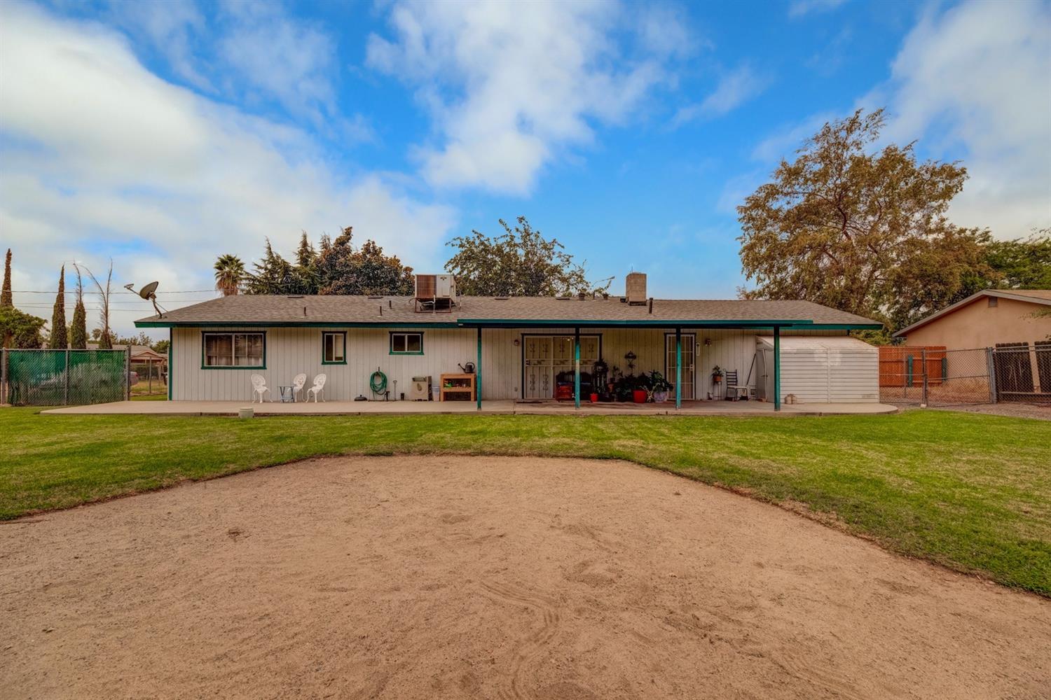 17609 Rodeo Drive Madera, CA 93638 - Photo 25 of 31 Roof is 2 years old, will maintained, pride of ownership.