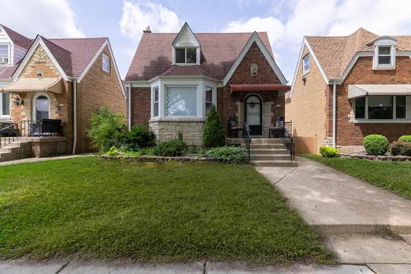 $525,000 | 3436 North Normandy Avenue, Chicago, IL 60634