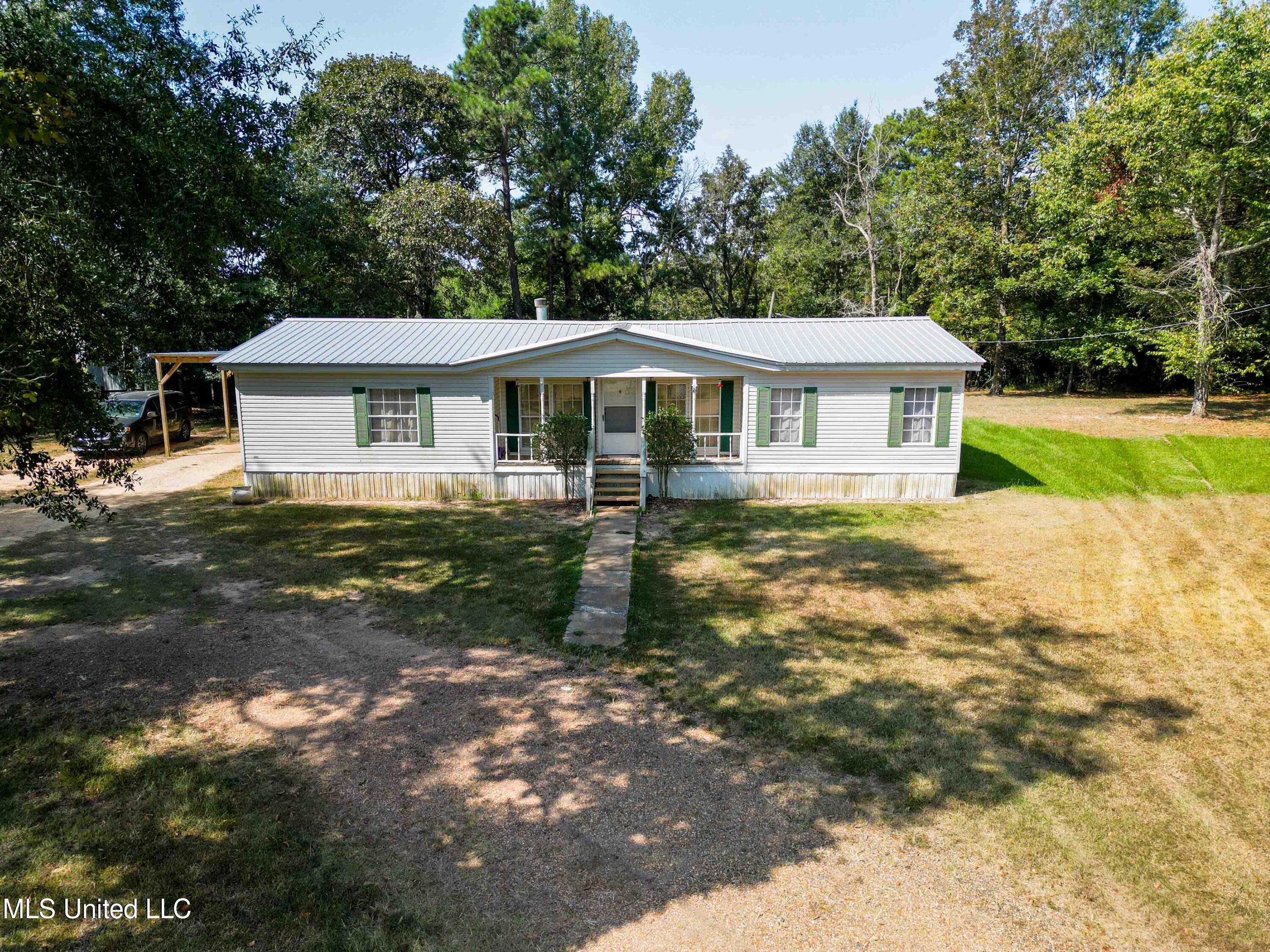 345 James Berry Road Mount Olive, MS 39119 - Photo 1 of 28 Front