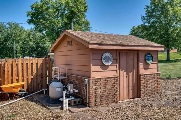 $350,000 | 10515 Olivia Street, Evansville, IN 47712