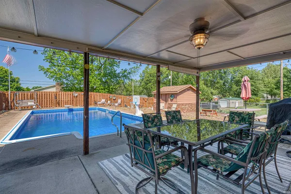 $350,000 | 10515 Olivia Street, Evansville, IN 47712