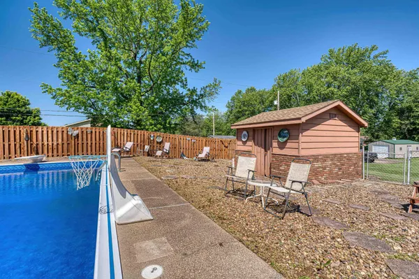 $350,000 | 10515 Olivia Street, Evansville, IN 47712