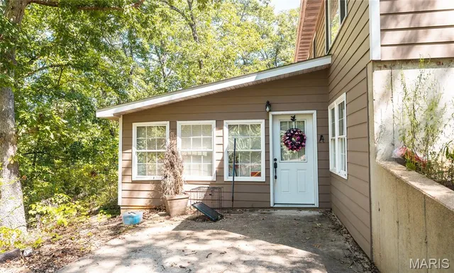 $295,000 | 22197 Reliable Road, Waynesville, MO 65583