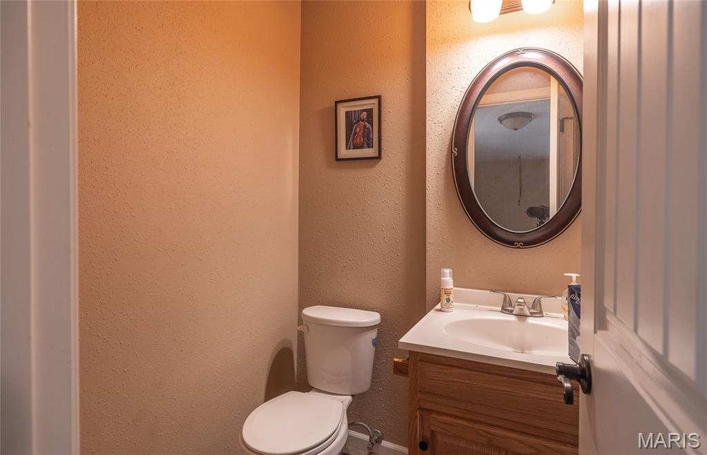 22197 Reliable Road Waynesville, MO 65583 - Photo 26 of 38