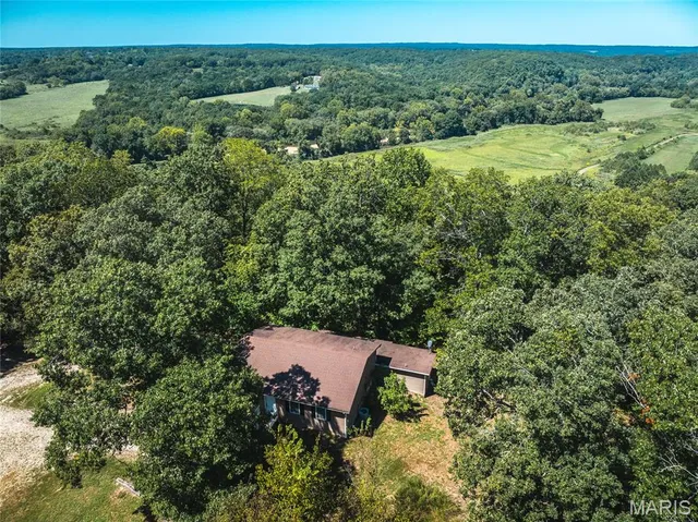 $295,000 | 22197 Reliable Road, Waynesville, MO 65583