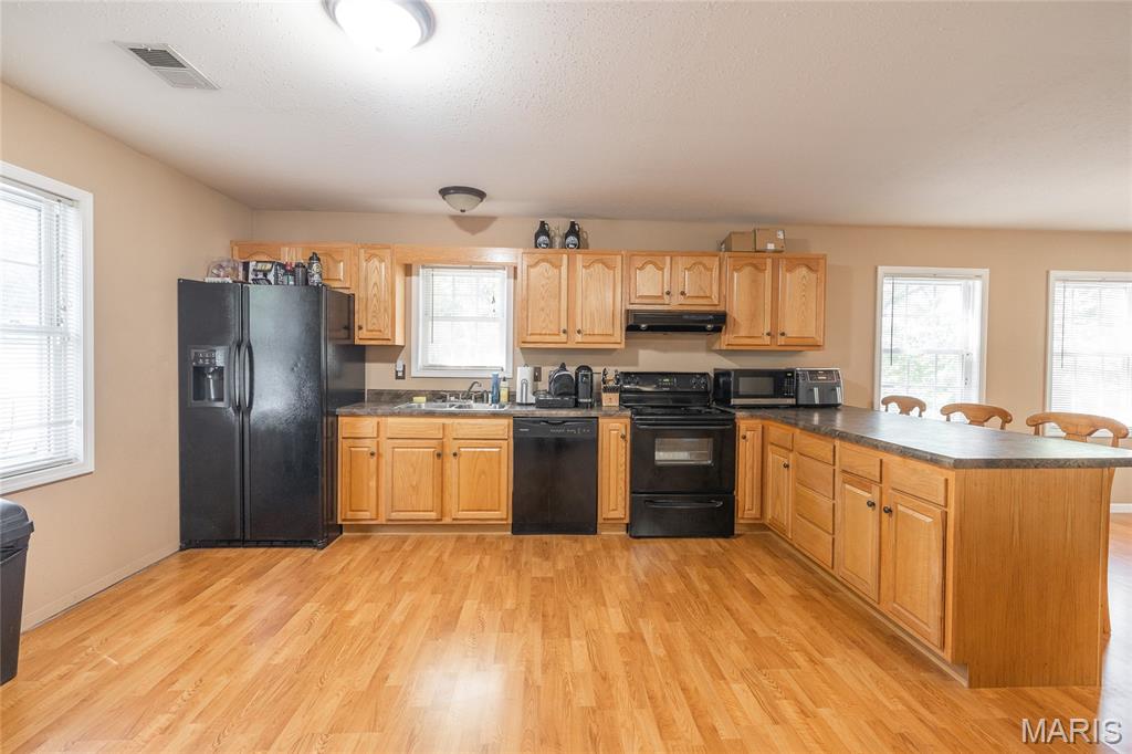 22197 Reliable Road Waynesville, MO 65583 - Photo 7 of 38