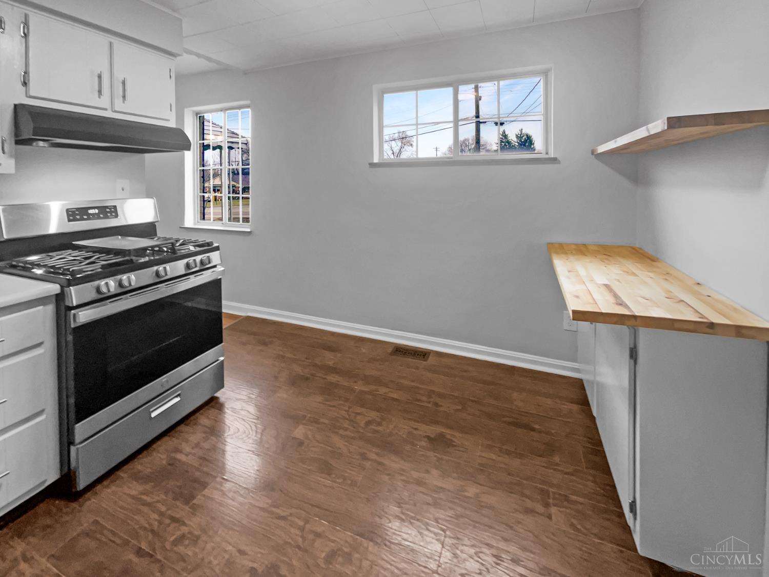 2757 Banning Road Cincinnati, OH 45239 - Photo 9 of 21 Gallery Image 9
