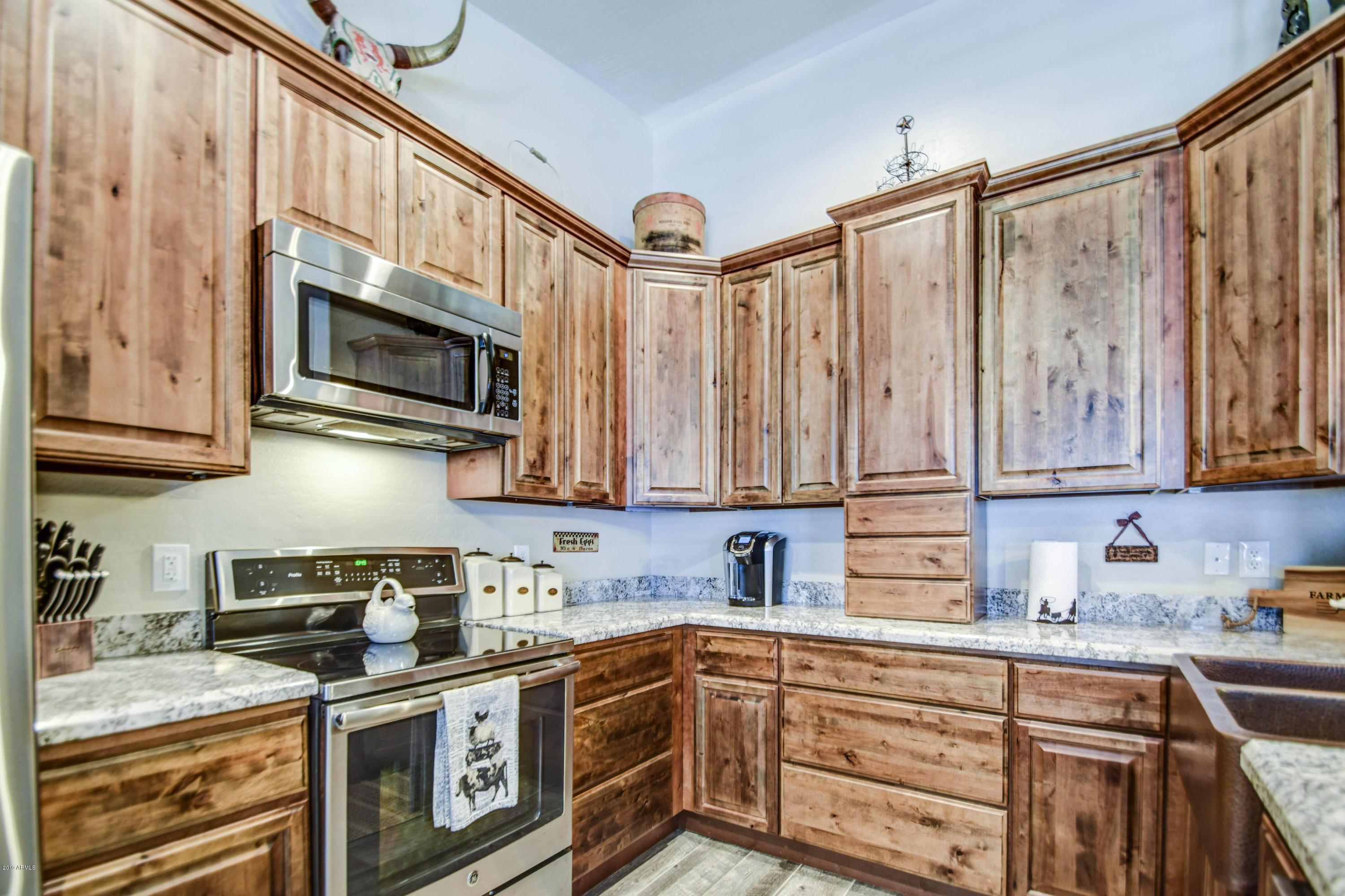 34795 West Cudia Road Stanfield, AZ 85172 - Photo 20 of 50 Kitchen 6