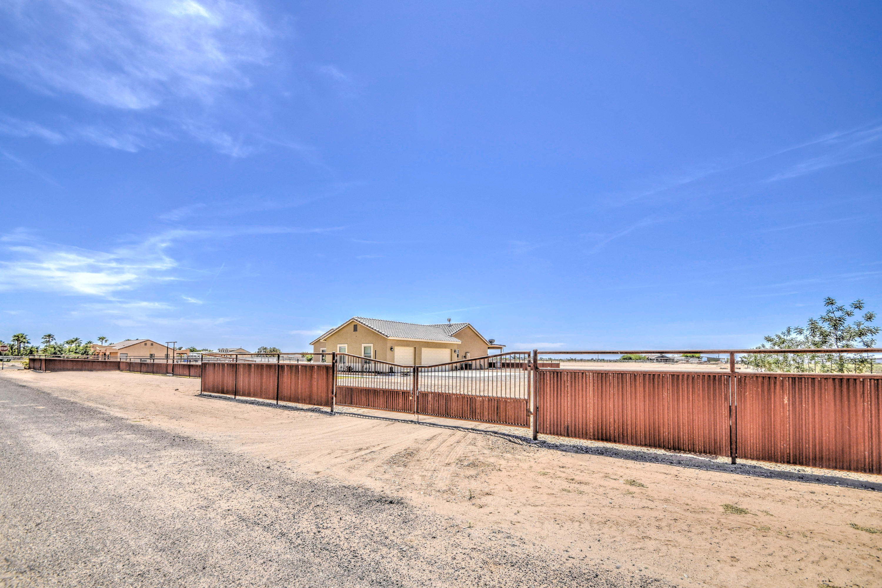 34795 West Cudia Road Stanfield, AZ 85172 - Photo 4 of 50 Front 3