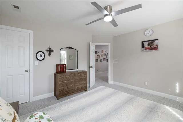 $925,000 | 7011 Mustang Court, Summerfield, NC 27358