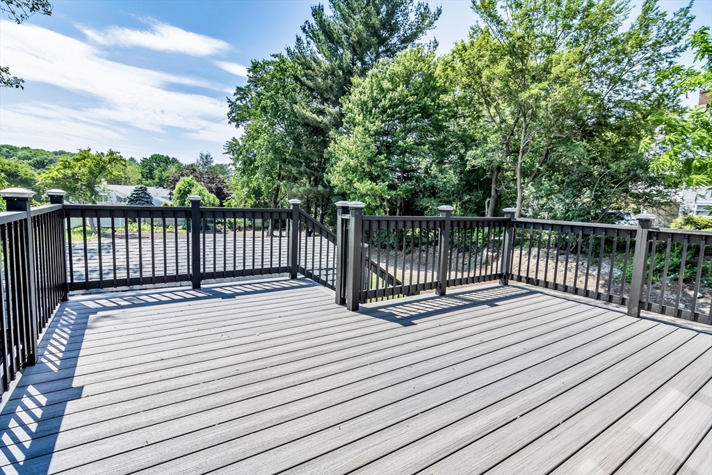 53 Walnut Street Saugus, MA 01906 - Photo 15 of 39