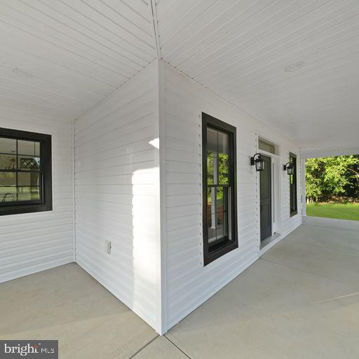 6555 Fenwick Road Bryans Road, MD 20616 - Photo 5 of 29 Gallery Image 5