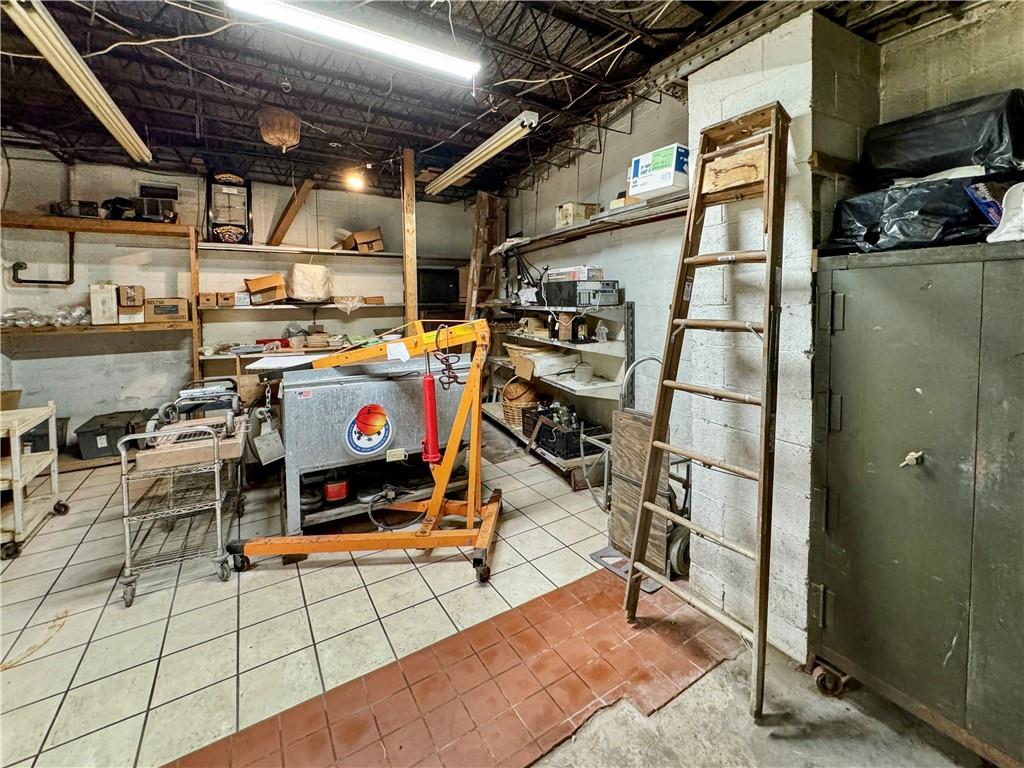 3200-3202 Willett Road Pittsburgh, PA 15227 - Photo 16 of 46 a view of storage and utility room