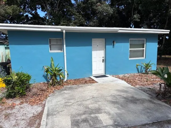 $1,580 | 5393 Southeast 48th Avenue, Unit C, Stuart, FL 34997