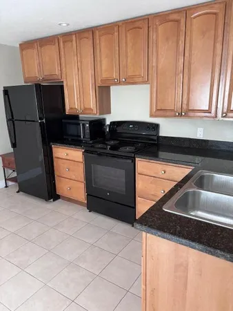 $1,580 | 5393 Southeast 48th Avenue, Unit C, Stuart, FL 34997