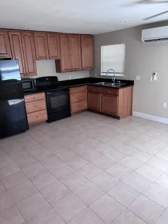 $1,580 | 5393 Southeast 48th Avenue, Unit C, Stuart, FL 34997