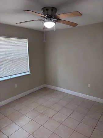 $1,580 | 5393 Southeast 48th Avenue, Unit C, Stuart, FL 34997