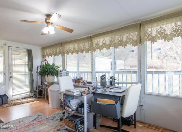 $139,900 | 152 Shaw Street, Lebanon, VA 24266