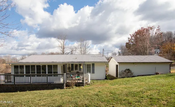 $139,900 | 152 Shaw Street, Lebanon, VA 24266