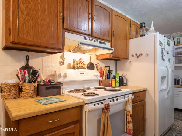 $139,900 | 152 Shaw Street, Lebanon, VA 24266