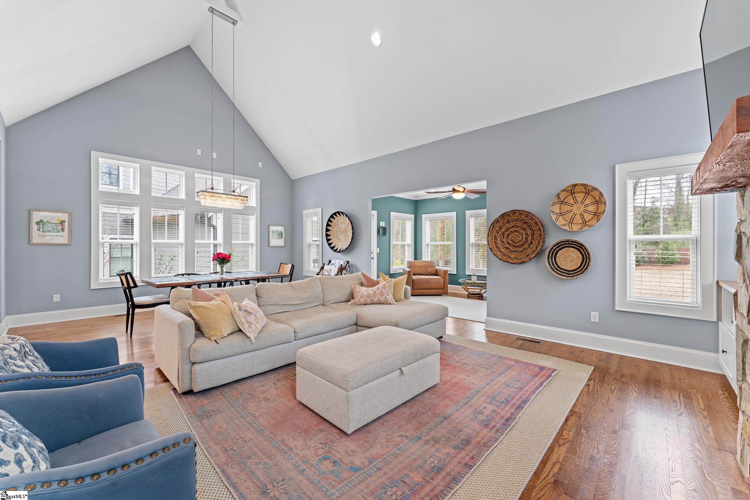 44 Primrose Lane Greenville, SC 29607 - Photo 5 of 48 Gallery Image 5